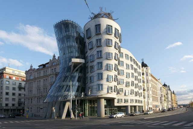 Ngôi nhà nhảy múa, Prague Tận mắt chiêm ngưỡng những kiến trúc đặc sắc thế giới