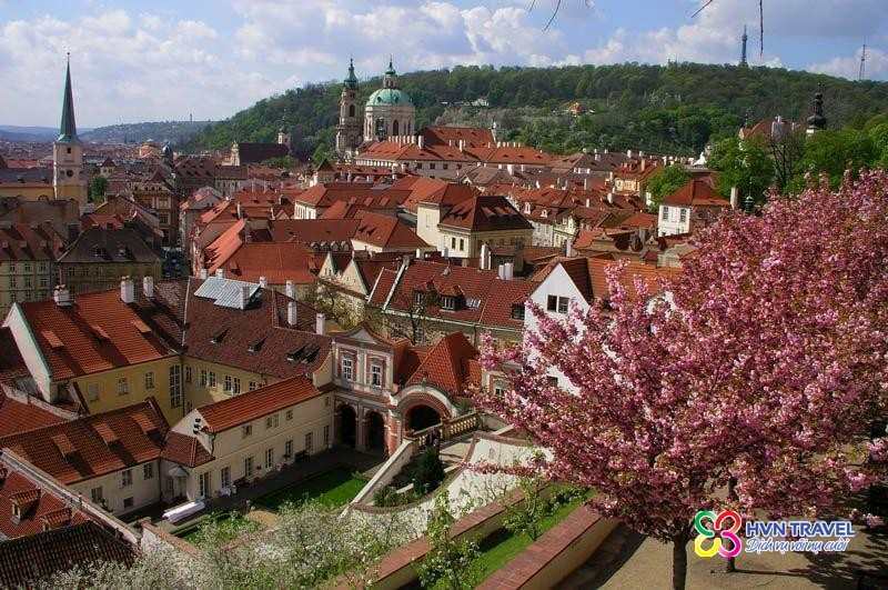 PRAGUE