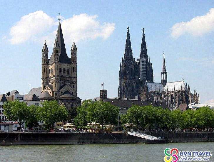 Tour Du lịch ĐỨC – HÀ LAN – BỈ – PHÁP (09N – 08D)