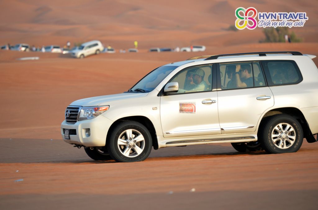 TOUR DU LỊCH DUBAI – SAFARI – ABUDHABI 6 NGÀY 5 ĐÊM  BAY EMIRATES 5 SAO