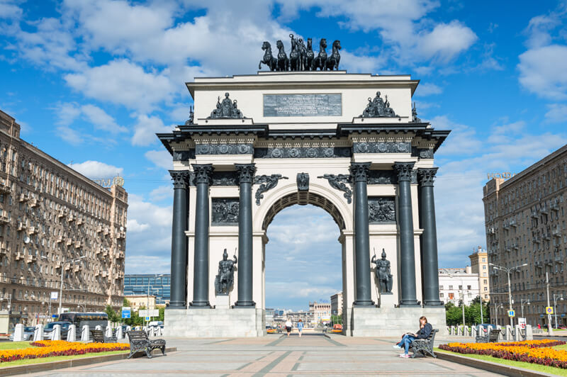 Tour du lịch Nga – MOSCOW – SERGEV PADSAD – ST.PETERBURG