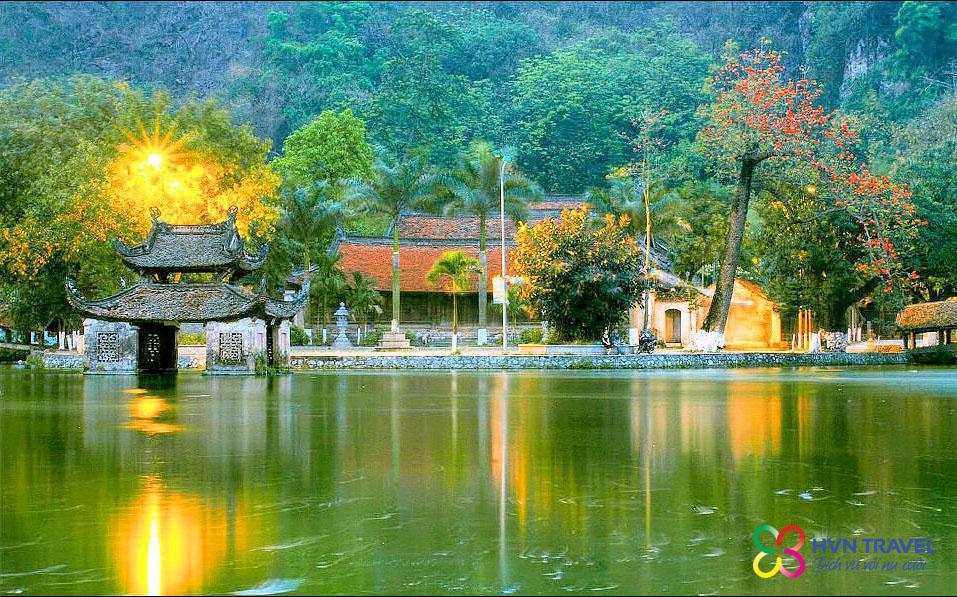 DU LỊCH CHÙA THẦY – CHÙA MÍA – CHÙA TÂY PHƯƠNG ( 01 NGÀY )