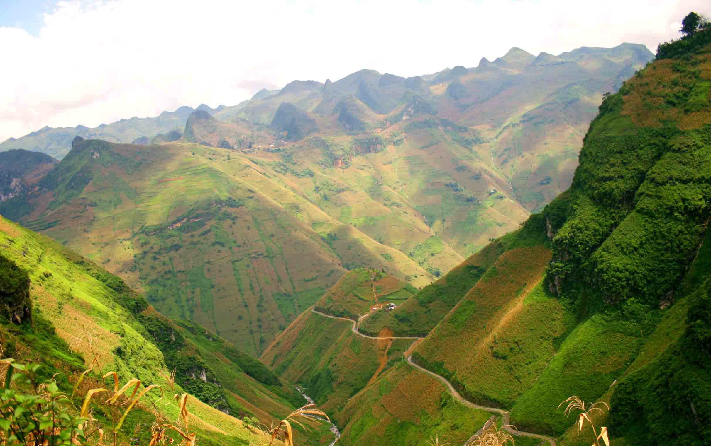 HÀ GIANG – YÊN MINH – ĐỒNG VĂN –  MÃ PÍ LÈNG – LŨNG CÚ – MÈO VẠC – HOÀNG SU PHÌ (4N-3D)