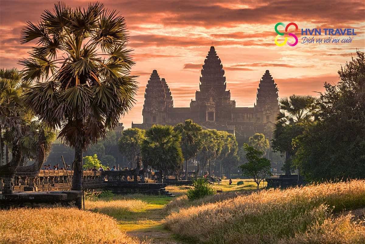 PHNOMPENH – SIEMRIEP ( 04N – 03D )