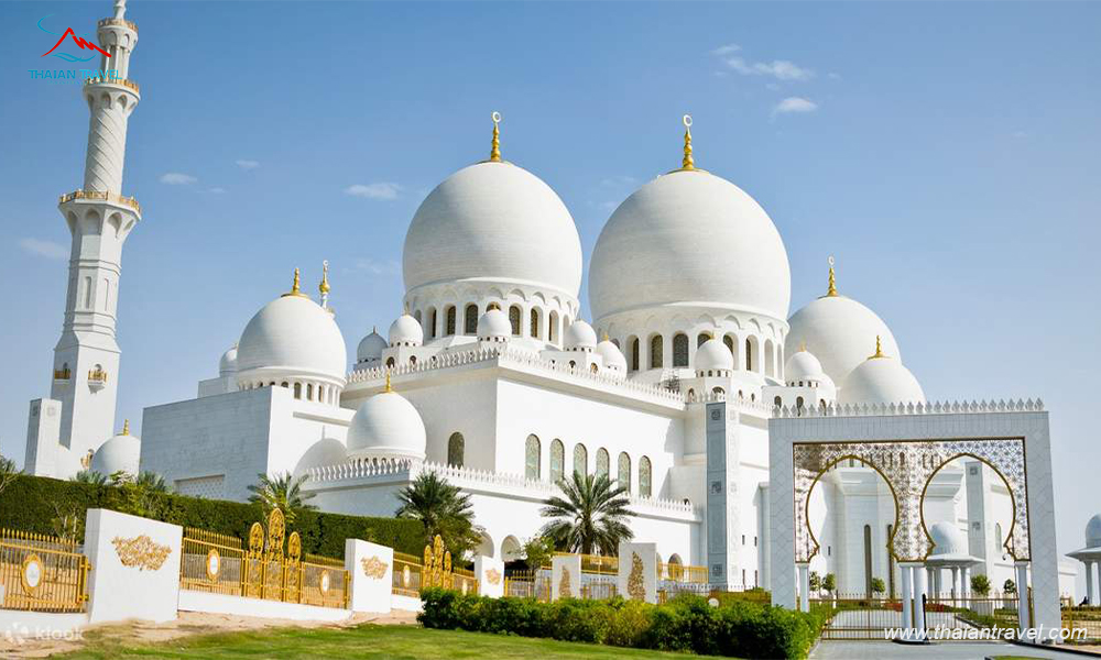 Khách sạn Burj Al Arab